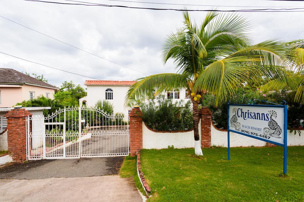 Villa Criss Ocho Rios Exterior foto