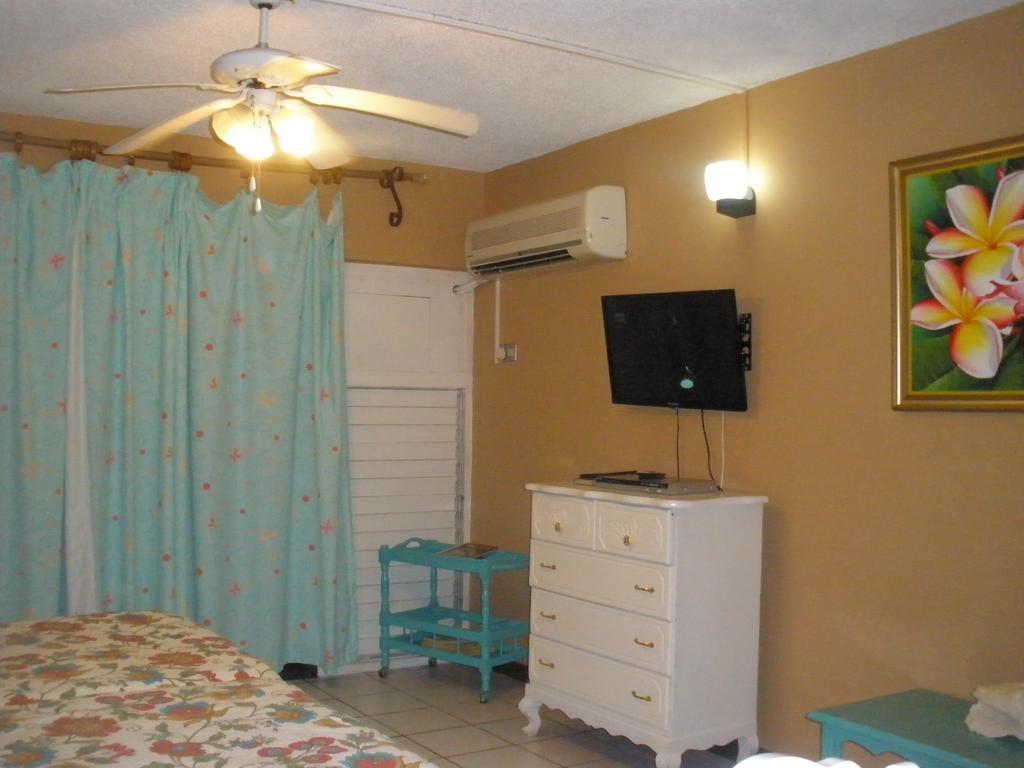 Villa Criss Ocho Rios Exterior foto